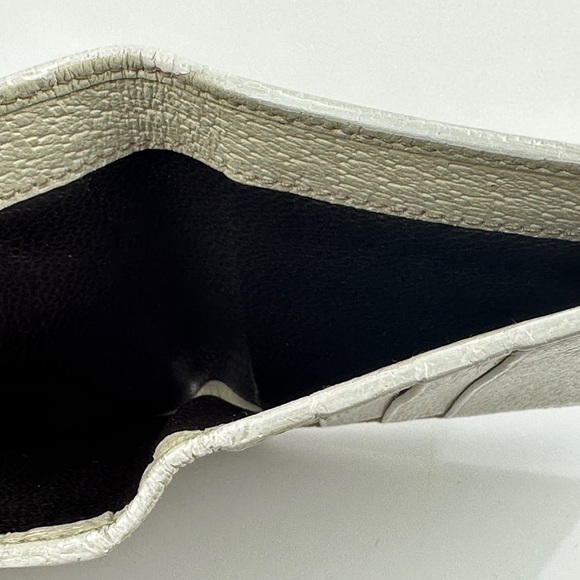 Gucci GG Bifold Wallet - Picture 4 of 6